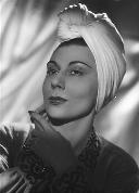 portrait Alice Sapritch