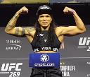 portrait de Amanda Nunes