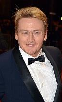 portrait Benoit Magimel loading =
