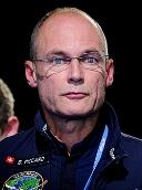 portrait Bertrand Piccard loading =