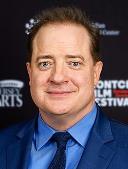 portrait Brendan Fraser loading =