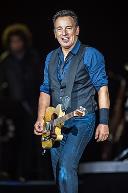 portrait Bruce Springsteen loading =