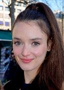 portrait Charlotte Le Bon