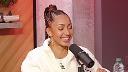 portrait Estelle Mossely loading =