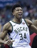 portrait Giannis Antetokounmpo loading =