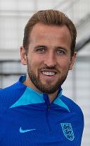 portrait Harry Kane loading =