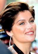 portrait Laetitia Casta loading =