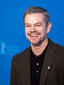 portrait Matt Damon loading =
