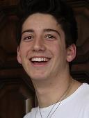portrait de Milo Manheim